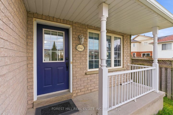 Photo 2 at 1842 Dalhousie Crescent, Samac, Oshawa