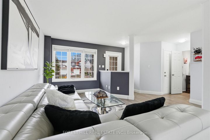 Photo 7 at 1842 Dalhousie Crescent, Samac, Oshawa