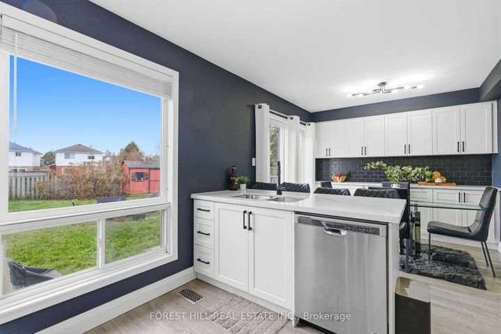 Photo 16 at 1842 Dalhousie Crescent, Samac, Oshawa