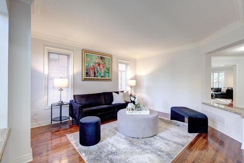 Photo 4 at 108 Kirkbride Crescent, Maple, Vaughan