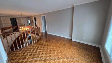 Photo 14 at 36 Railway Street, Maple, Vaughan