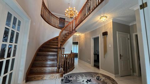 Photo 21 at 36 Railway Street, Maple, Vaughan