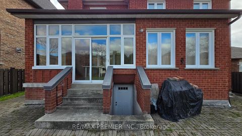 Photo 22 at 36 Railway Street, Maple, Vaughan