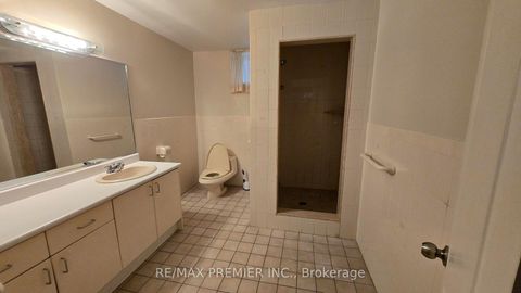 Photo 28 at 36 Railway Street, Maple, Vaughan