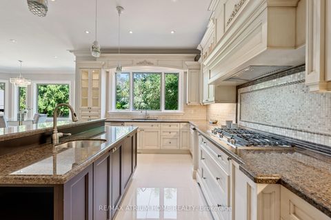 Photo 14 at 242 Parkview Avenue, Willowdale East, Toronto