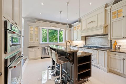 Photo 19 at 242 Parkview Avenue, Willowdale East, Toronto