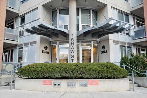 Photo 1 at 102 - 1 Shaw Street, Niagara, Toronto