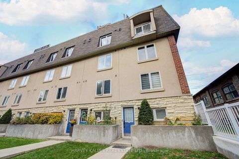 Photo 4 at 55 - 51 Foundry Avenue, Junction, Toronto