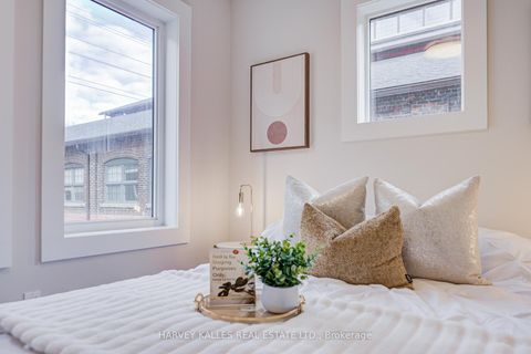 Photo 47 at 55 - 51 Foundry Avenue, Junction, Toronto