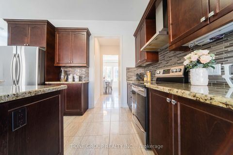 Photo 14 at 63 Ken Sinclair Crescent, Aurora Estates, Aurora