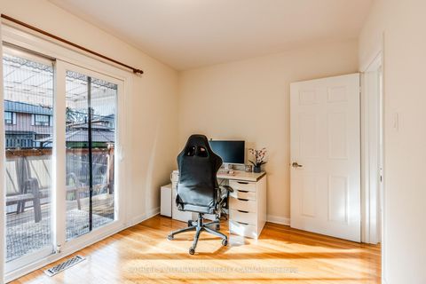 Photo 15 at 11 Buckhorn Place, Beaumonde Heights, Toronto