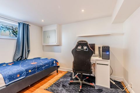 Photo 21 at 11 Buckhorn Place, Beaumonde Heights, Toronto