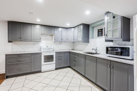 Photo 29 at 11 Buckhorn Place, Beaumonde Heights, Toronto