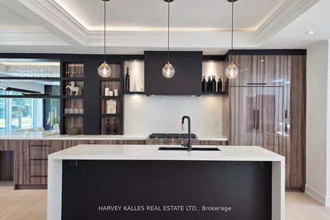 Photo 8 at 29 Parmbelle Crescent, Donalda, Toronto