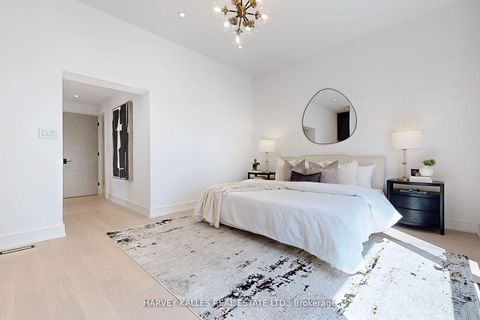 Photo 14 at 29 Parmbelle Crescent, Donalda, Toronto