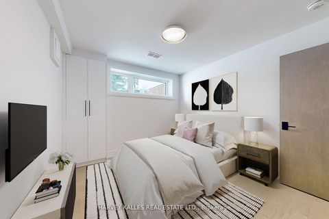 Photo 21 at 29 Parmbelle Crescent, Donalda, Toronto