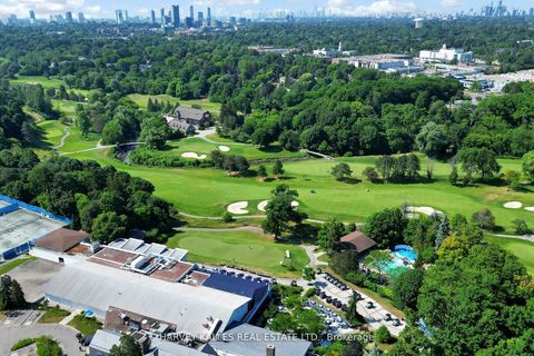 Photo 32 at 29 Parmbelle Crescent, Donalda, Toronto