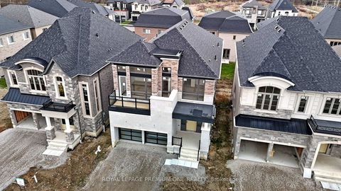 Photo 18 at 15 Antonietta Crescent, Vellore Village, Vaughan