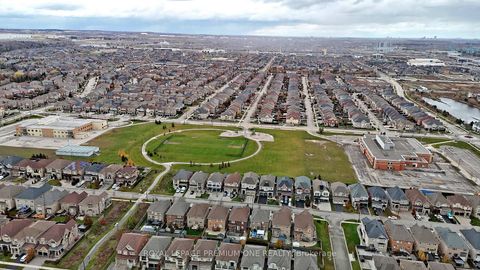 Photo 23 at 15 Antonietta Crescent, Vellore Village, Vaughan