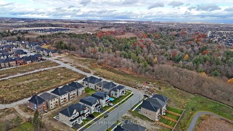 Photo 25 at 15 Antonietta Crescent, Vellore Village, Vaughan