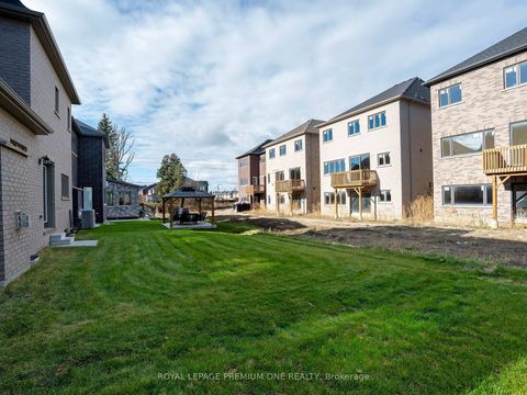 Photo 31 at 15 Antonietta Crescent, Vellore Village, Vaughan