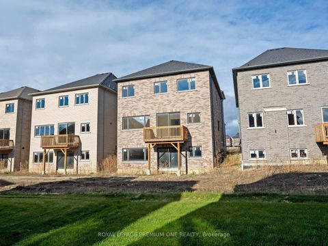 Photo 34 at 15 Antonietta Crescent, Vellore Village, Vaughan