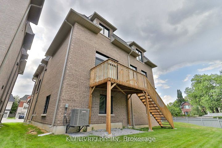 Photo 31 at 11 Becky Cheung Court, Newtonbrook East, Toronto