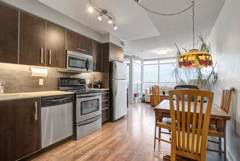 Photo 12 at 1806 - 1048 Broadview Avenue, Broadview North, Toronto