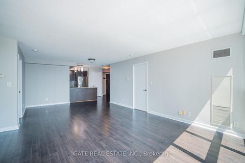 Photo 11 at 1410 - 18 Harbour Street, Waterfront Communities C1, Toronto