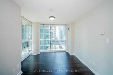 Photo 13 at 1410 - 18 Harbour Street, Waterfront Communities C1, Toronto
