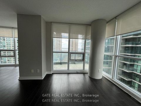 Photo 16 at 1410 - 18 Harbour Street, Waterfront Communities C1, Toronto