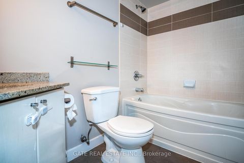 Photo 25 at 1410 - 18 Harbour Street, Waterfront Communities C1, Toronto