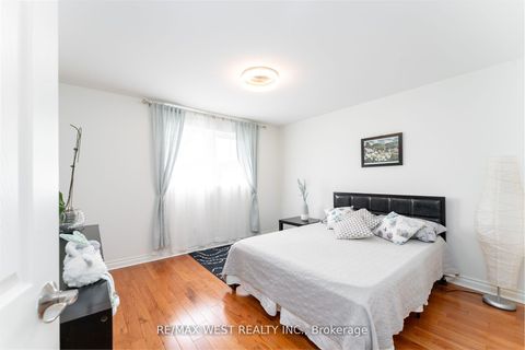 Photo 20 at 11 Farley Crescent, Richview, Toronto