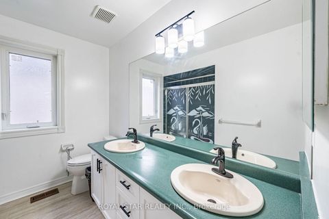 Photo 28 at 40 Oakdale Road, Maple, Vaughan