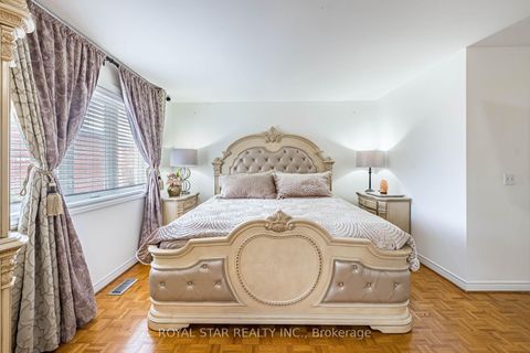 Photo 30 at 40 Oakdale Road, Maple, Vaughan