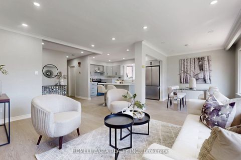 Photo 5 at 16 Woolwick Drive, Woburn, Toronto