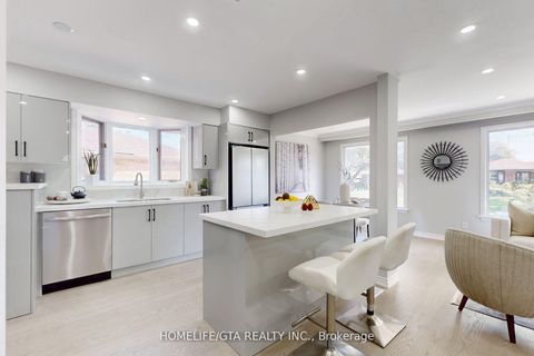 Photo 8 at 16 Woolwick Drive, Woburn, Toronto