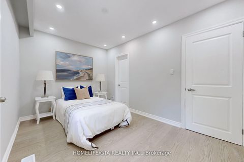 Photo 17 at 16 Woolwick Drive, Woburn, Toronto
