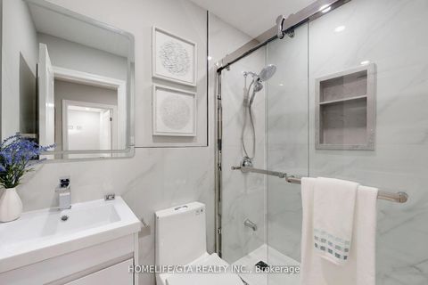 Photo 25 at 16 Woolwick Drive, Woburn, Toronto