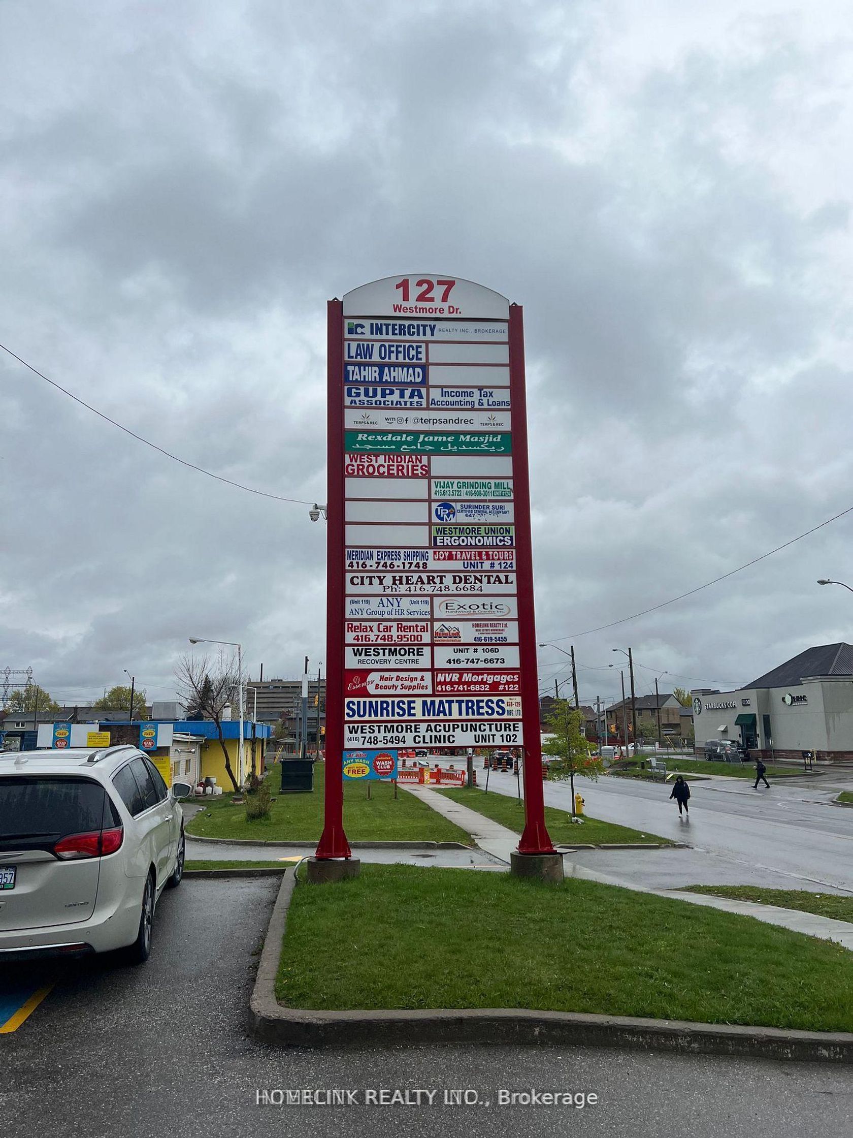 114 - 127 Westmore Drive, Clairville, Toronto photo number 2