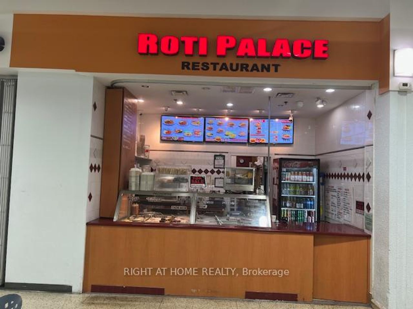 1845 Finch Avenue W, Jane Heights, Toronto photo 0