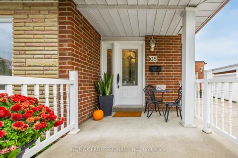 Photo 1 at 108 Avening Drive, Clairville, Toronto