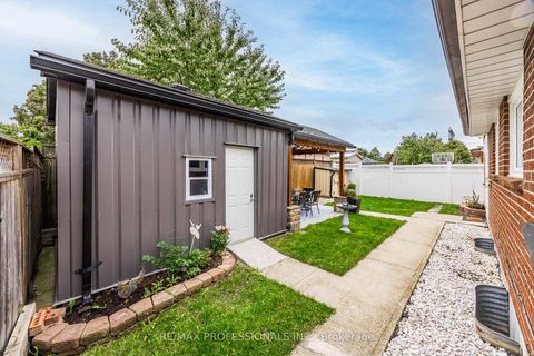 Photo 24 at 108 Avening Drive, Clairville, Toronto