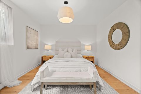 Photo 23 at 6 - 2 Nursewood Road, The Beaches, Toronto