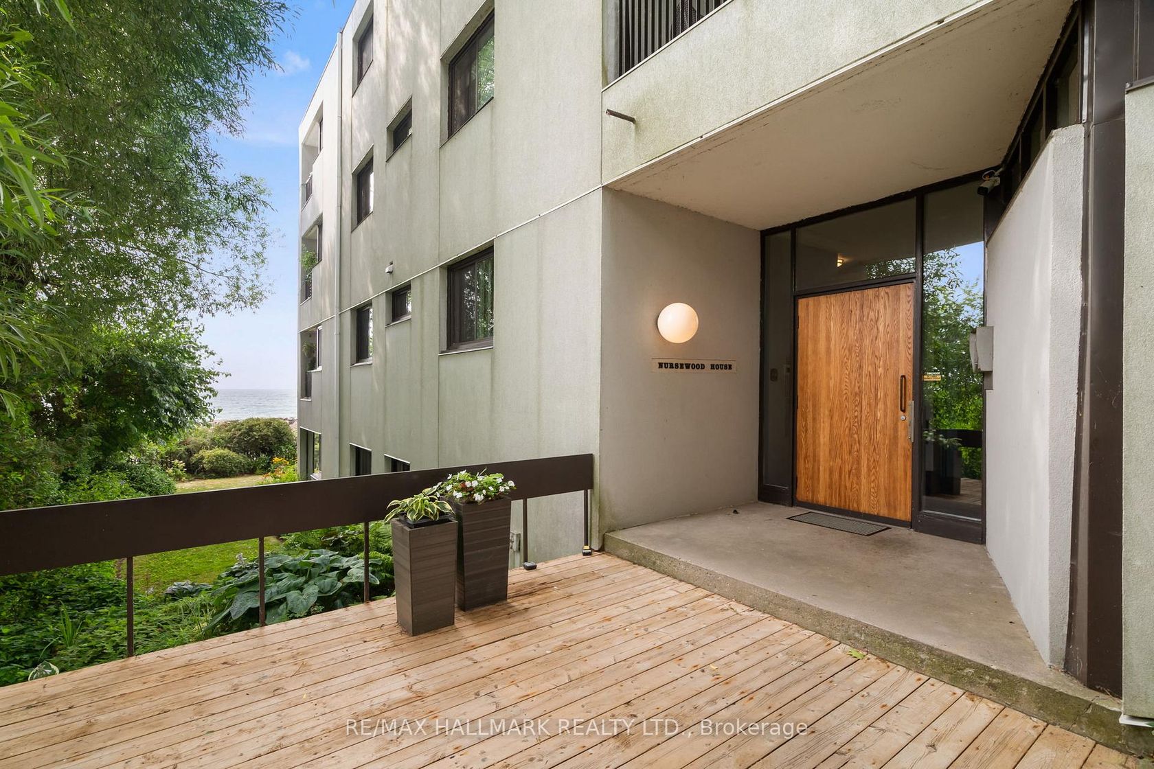 6 - 2 Nursewood Road, The Beaches, Toronto 