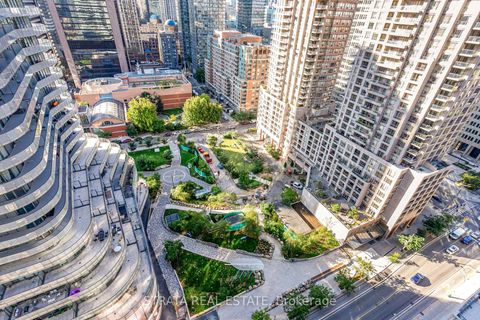 Photo 11 at 1004 - 24 Wellesley Street W, Bay Street Corridor, Toronto