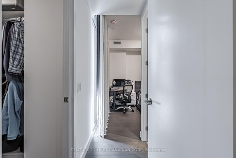 Photo 13 at 1405 - 81 Wellesley Street E, Yonge Corridor, Toronto