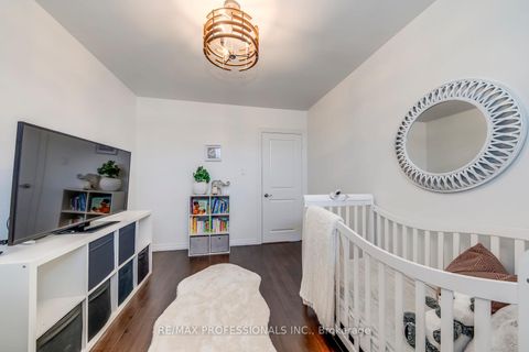 Photo 29 at 51 - 4345 Bloor Street W, Markland Wood, Toronto