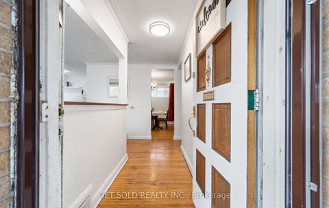 Photo 6 at 39 Pakenham Drive, Kipling, Toronto