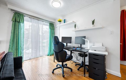 Photo 12 at 39 Pakenham Drive, Kipling, Toronto